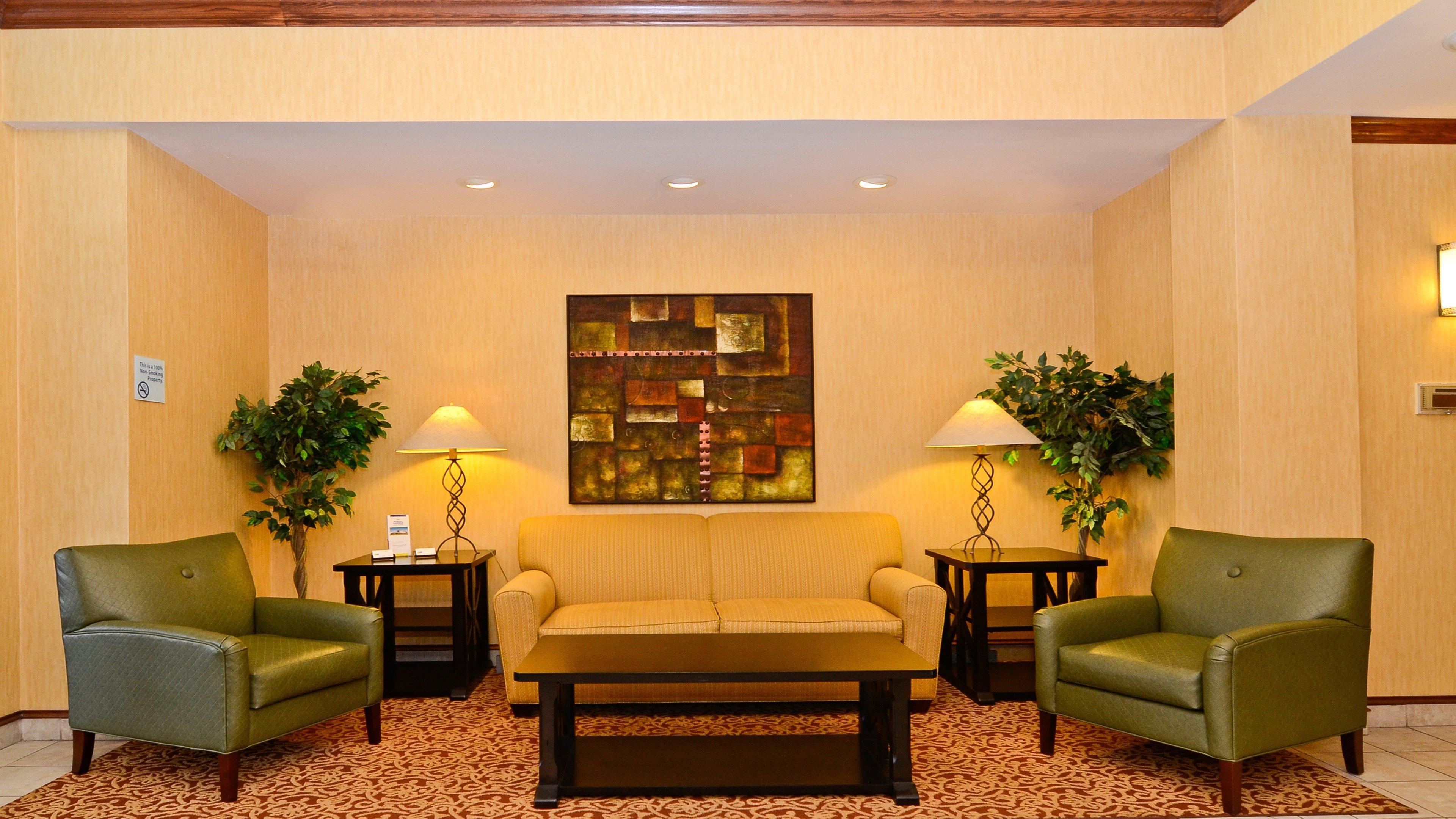 Holiday Inn Express Hotel & Suites Fort Atkinson, An Ihg Hotel Exteriér fotografie